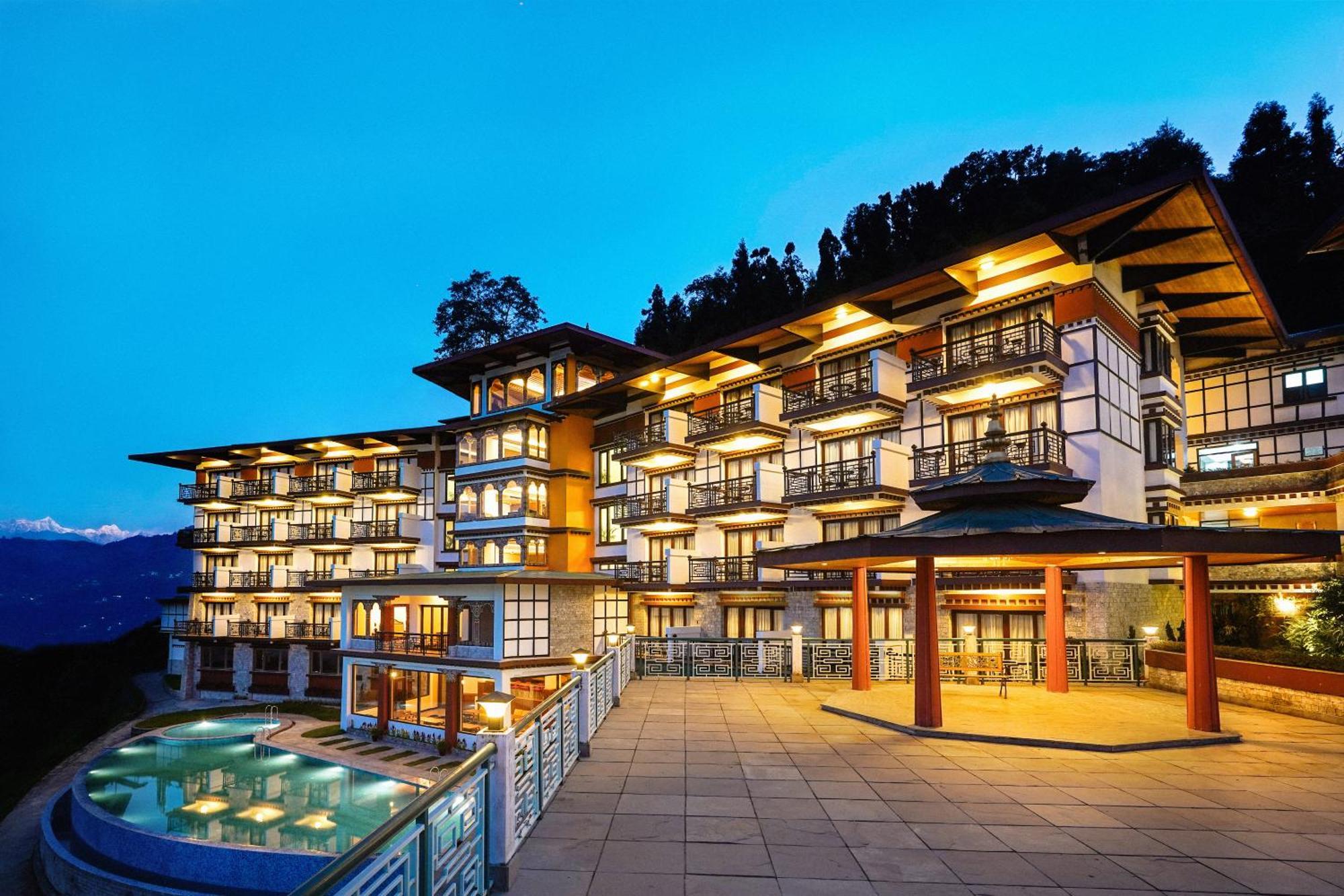 Denzong Regency- Luxury Mountain Retreat Spa & Casino Ґанґток Екстер'єр фото