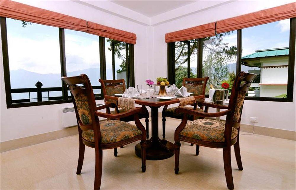 Denzong Regency- Luxury Mountain Retreat Spa & Casino Ґанґток Екстер'єр фото